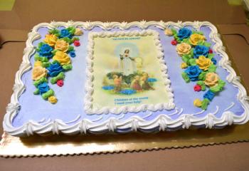 A cake honoring Our Lady of Fatima was enjoyed by families after the holy hour.