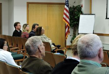 Members of the audience enjoy listening to Peter Casarella’s insights.
