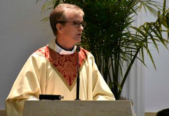 “Jesus has come for the addicts,” Father Patrick Lamb tells those gathered at the morning liturgy for people struggling with addiction and their families, and those who have died as a result.
