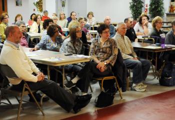 Faithful gather at St. Elizabeth, Pen Argyl for the series “Truth: What the Catholic Church Really Teaches.”