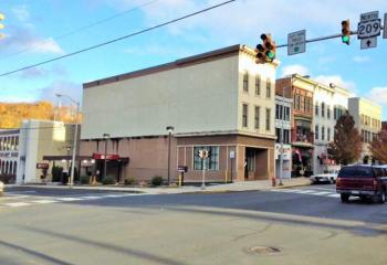 My Father’s House, operated by Servants to All at 4 S. Centre St., Pottsville, received a $10,000 grant from the Diocese of Allentown Local Poverty Relief Fund to bolster its mission of providing emergency shelter and supportive services