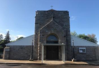 The current church seats an estimated 250 faithful.